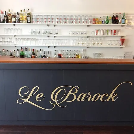 酒店 Le Barock 2*